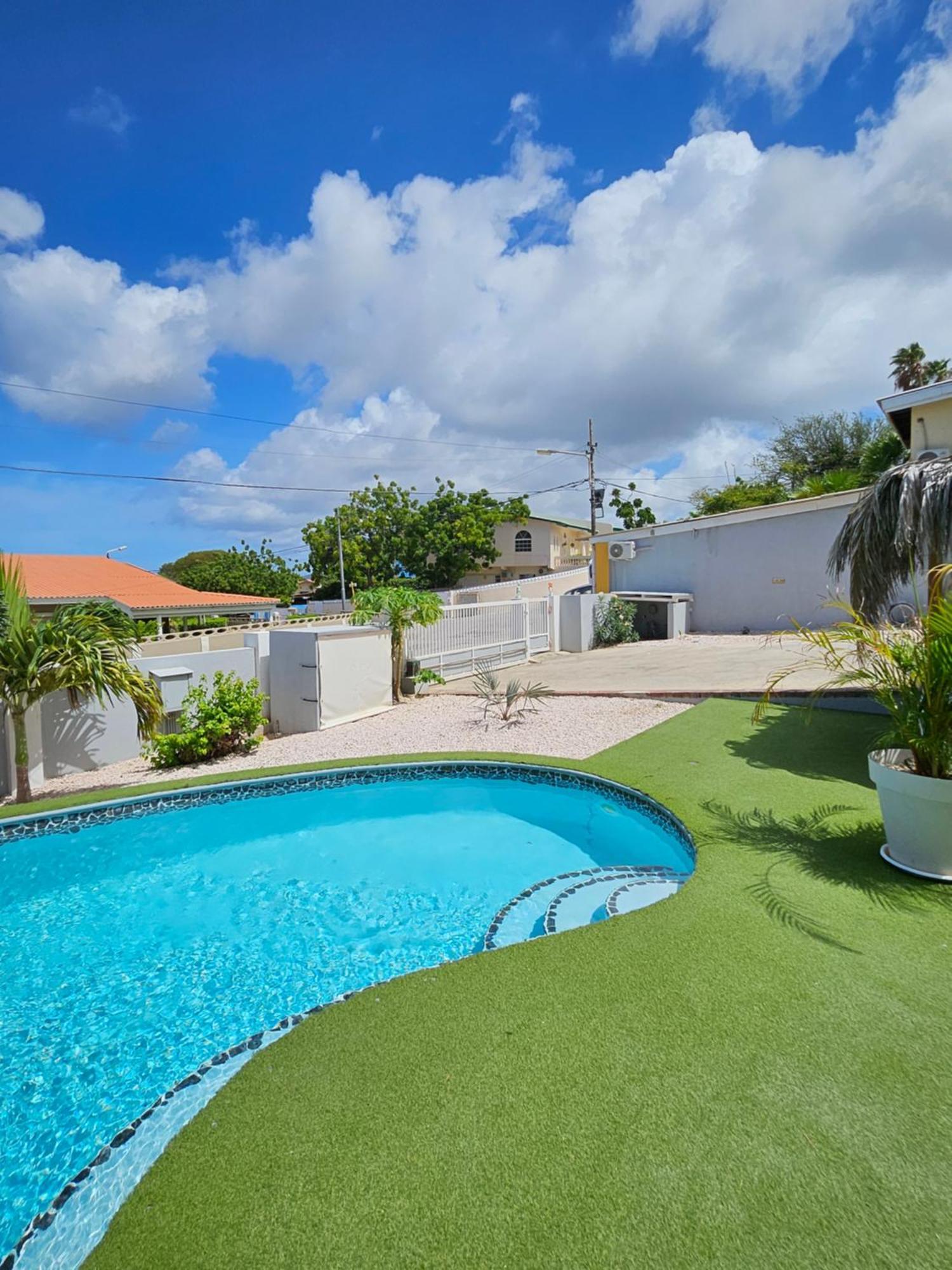 Villa Raven'S Paradise วิลเลมสตัด ภายนอก รูปภาพ