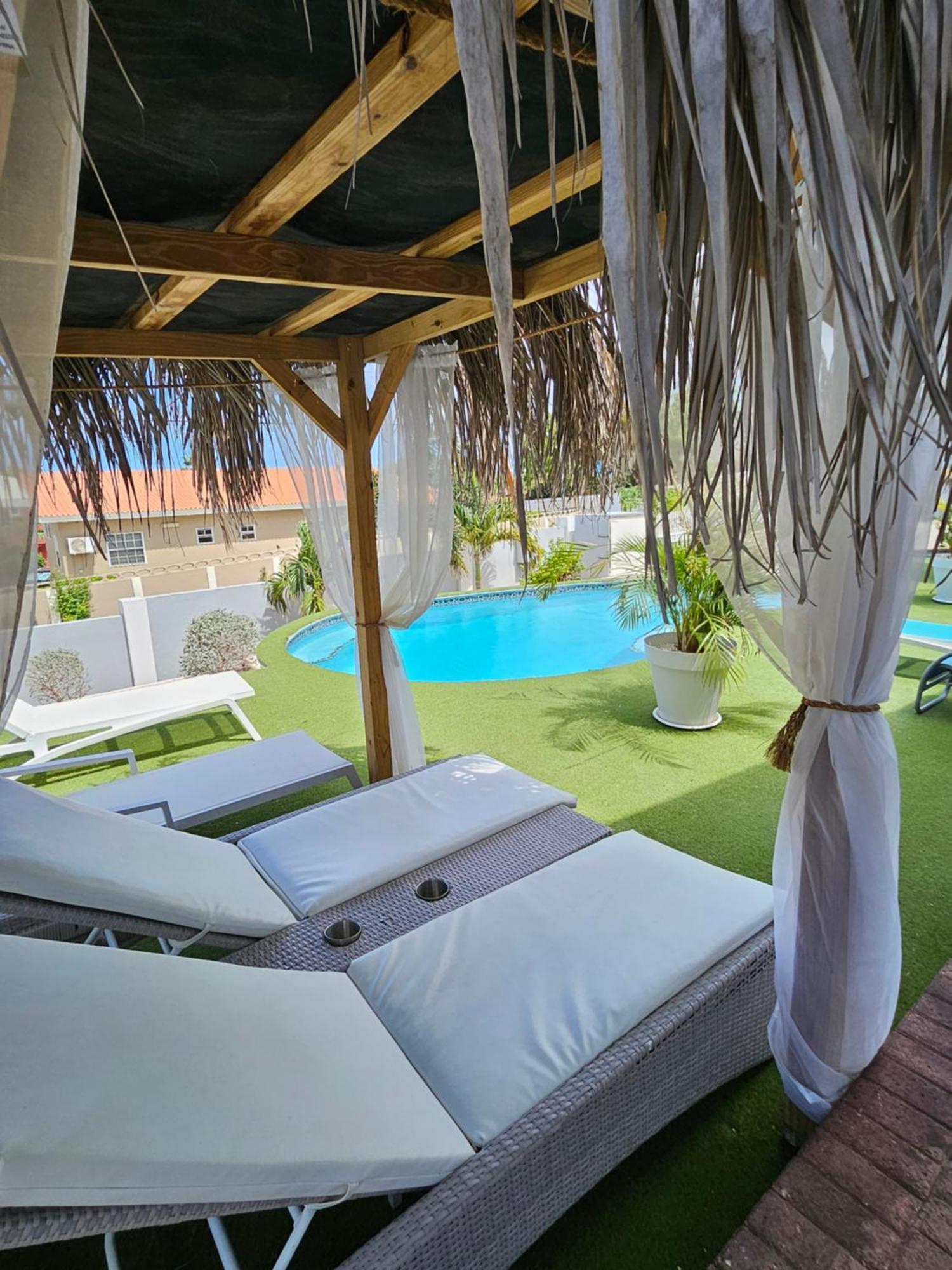 Villa Raven'S Paradise วิลเลมสตัด ภายนอก รูปภาพ